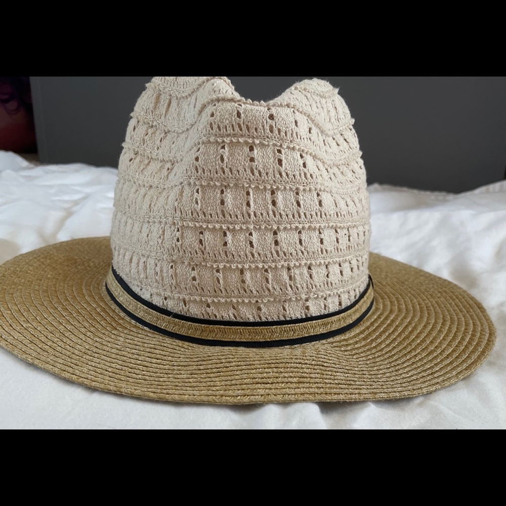Sun hat
